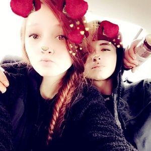 Meet your Posher, Crystal